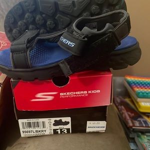 Sketchers BNIB sandals kids
